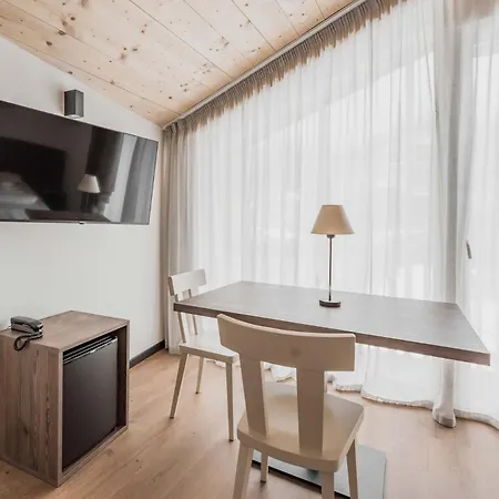Myshh Hotel