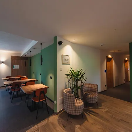 Myshh Hotel